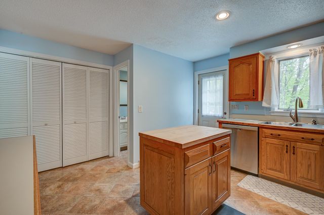 145 Birch Hill Road, Conway, NH 03860
