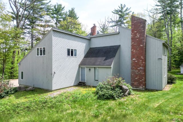 145 Birch Hill Road, Conway, NH 03860