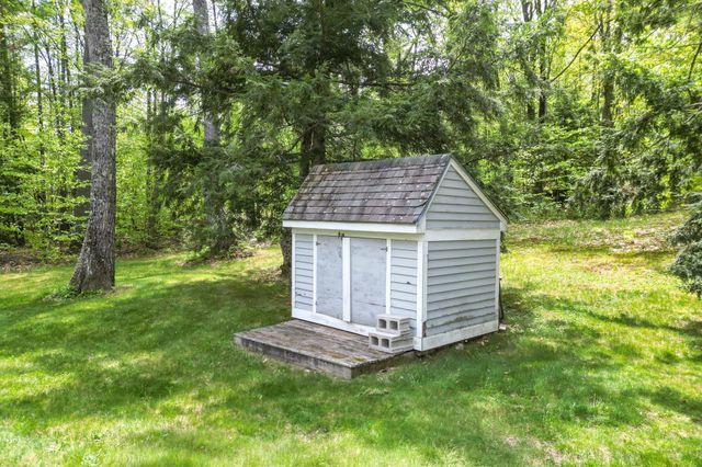145 Birch Hill Road, Conway, NH 03860