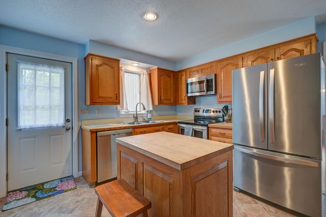 145 Birch Hill Road, Conway, NH 03860