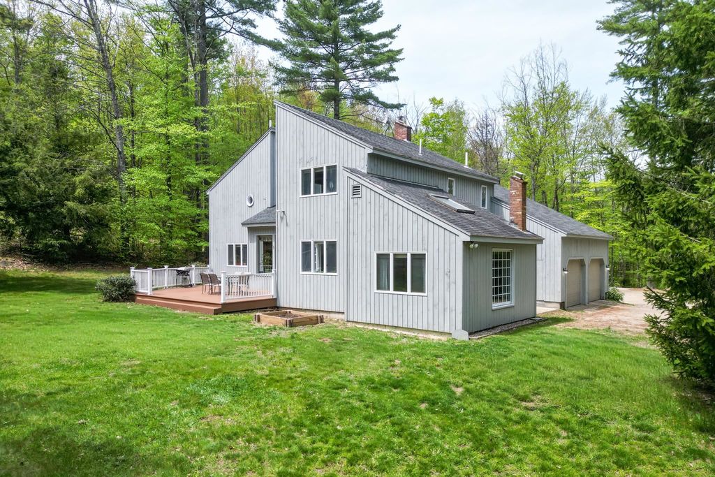 145 Birch Hill Road, Conway, NH 03860