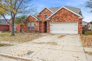 8609 Corral Circle, Fort Worth, TX 76244