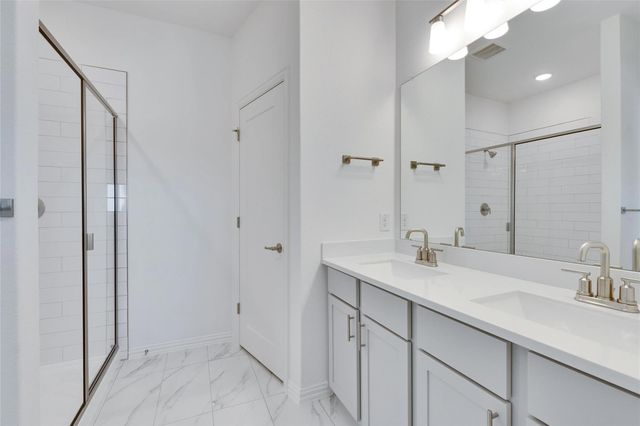 148 Hartson DR, Taylor, TX 76574