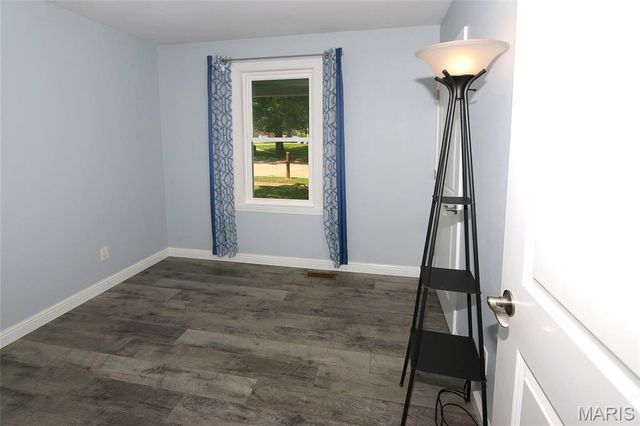 912 Tree Trails Lane, Fenton, MO 63026