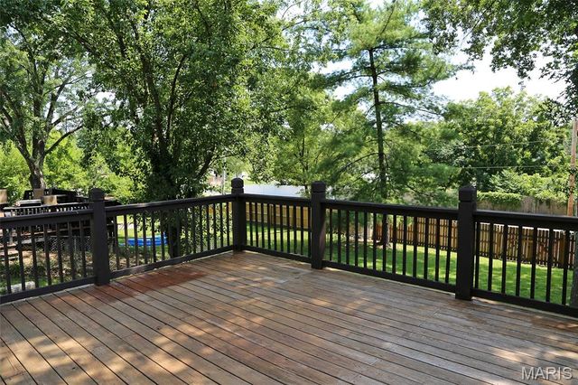 912 Tree Trails Lane, Fenton, MO 63026