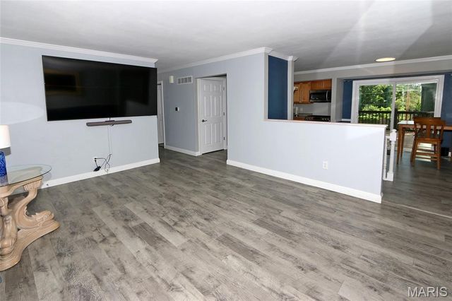 912 Tree Trails Lane, Fenton, MO 63026