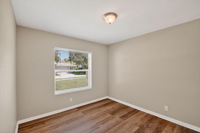 3746 Torres Circle, West Palm Beach, FL 33409