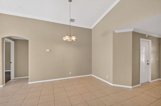 3746 Torres Circle, West Palm Beach, FL 33409