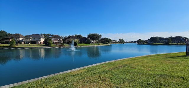 6926 Sable River Drive, Missouri City, TX 77459