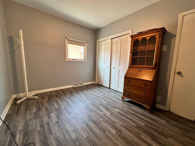 2715 Oak Park Avenue, Berwyn, IL 60402