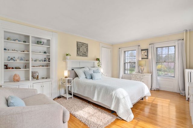187 Mill St, Framingham, MA 01701
