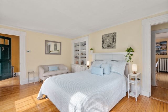 187 Mill St, Framingham, MA 01701