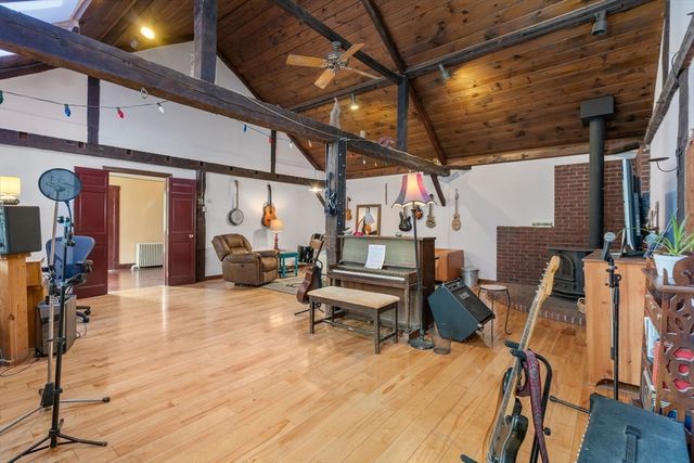 187 Mill St, Framingham, MA 01701