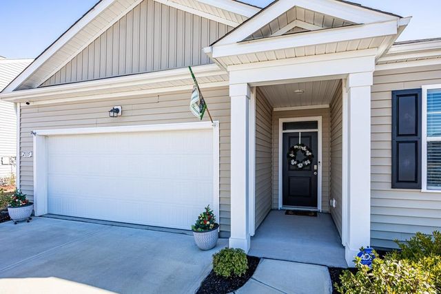 2115 Ridgedale Dr., Conway, SC 29526