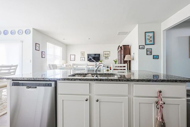 2115 Ridgedale Dr., Conway, SC 29526