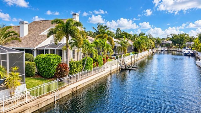 4716 STARBOARD DRIVE, Bradenton, FL 34208