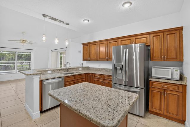 3212 CONCORD WAY, Plant City, FL 33566
