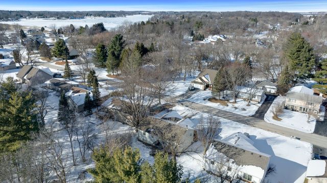 119 Liverpool Drive SE, Poplar Grove, IL 61065