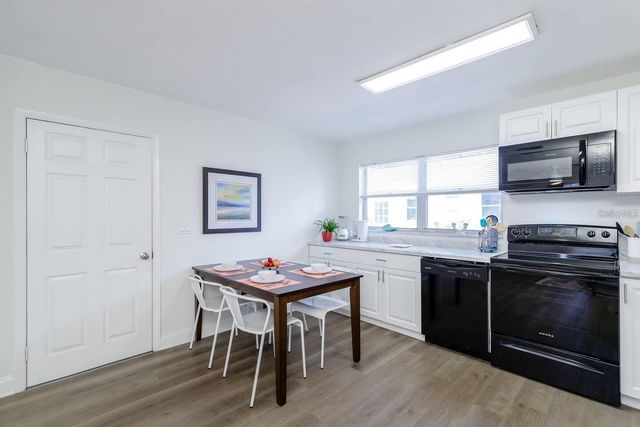 1295 13TH STREET, Sarasota, FL 34236