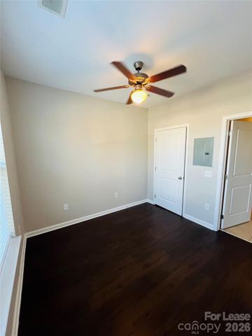 4310 Park Road 207, Charlotte, NC 28209