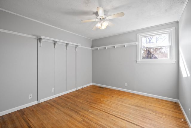318 Verdun Dr, Clarksville, TN 37042
