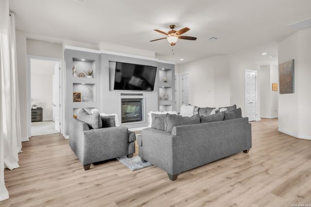31838 Acacia Vista, Bulverde, TX 78163
