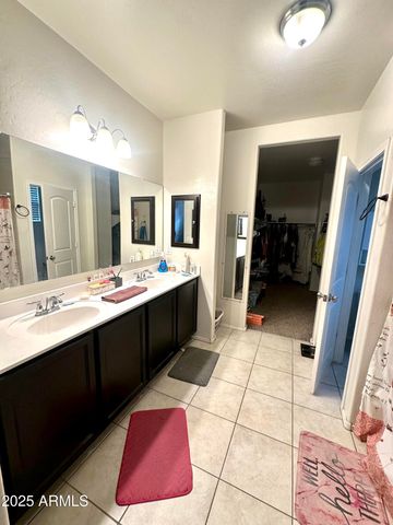 25409 W DARREL Drive, Buckeye, AZ 85326