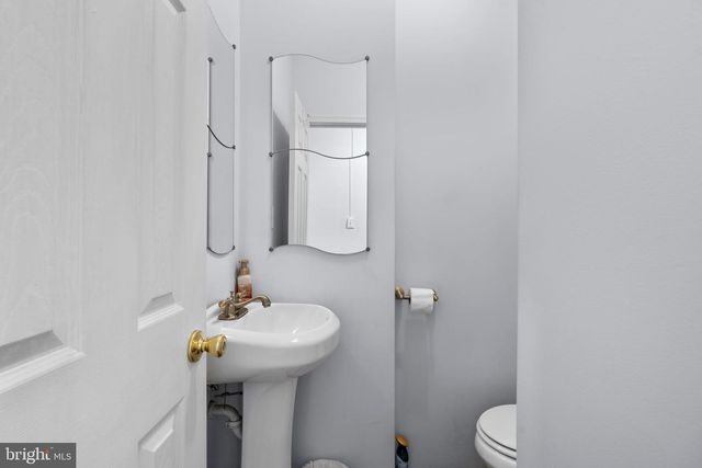 848 POWERS ST, Baltimore, MD 21211