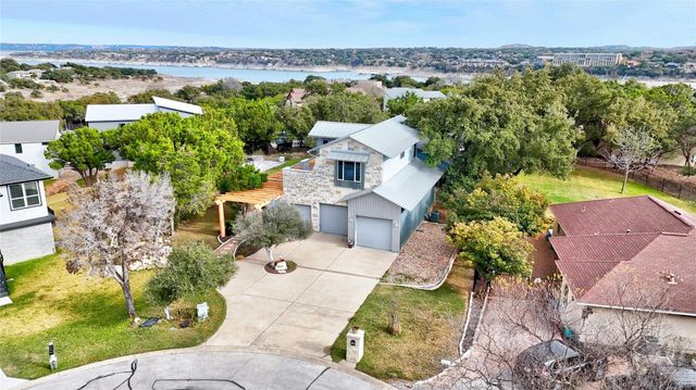 18500 Lakehead CIR, Point Venture, TX 78645