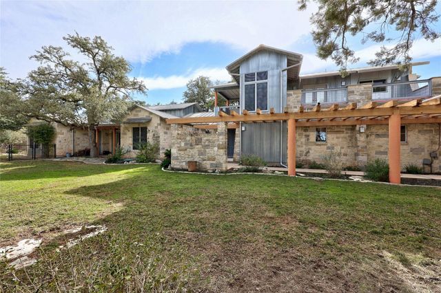 18500 Lakehead CIR, Point Venture, TX 78645