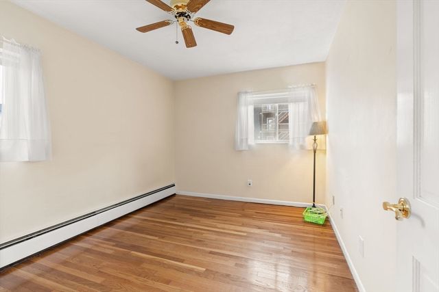 416 Belgrade Ave 25, Boston, MA 02132