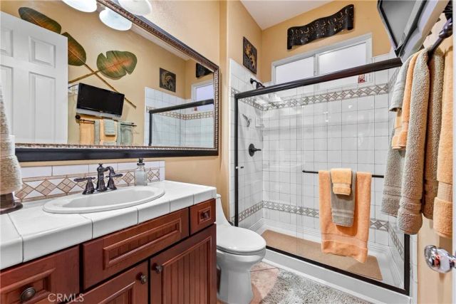 5727 W Avenue K2, Lancaster, CA 93536