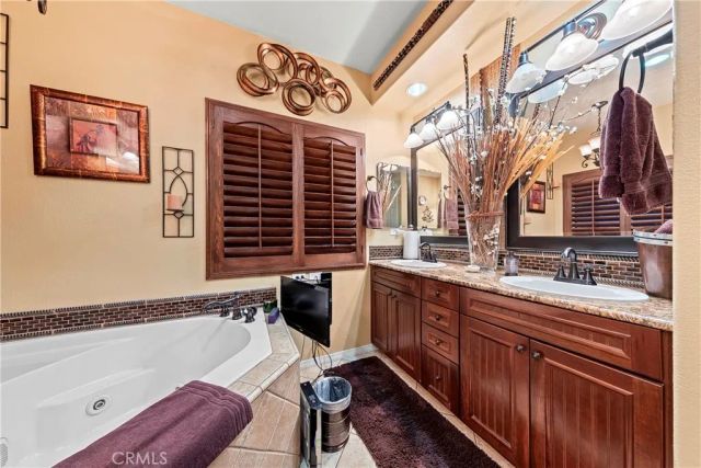 5727 W Avenue K2, Lancaster, CA 93536