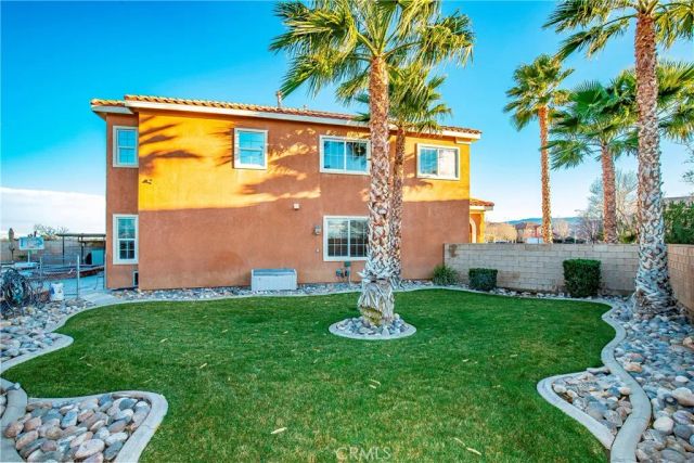 5727 W Avenue K2, Lancaster, CA 93536