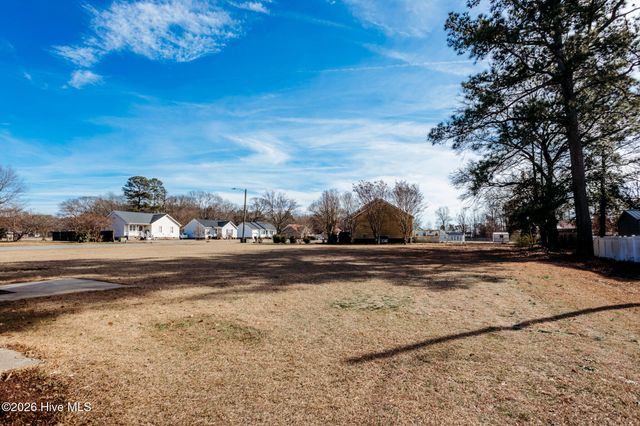 2025 Old Grantham Road, Goldsboro, NC 27530