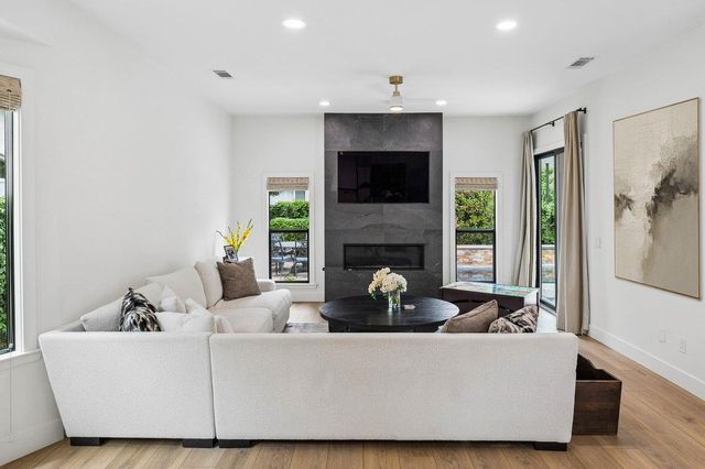 4161 Pebble Beach Dr, Stockton, CA 95219