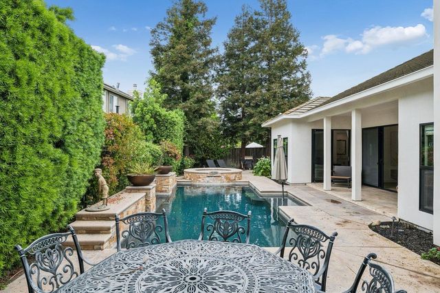 4161 Pebble Beach Dr, Stockton, CA 95219