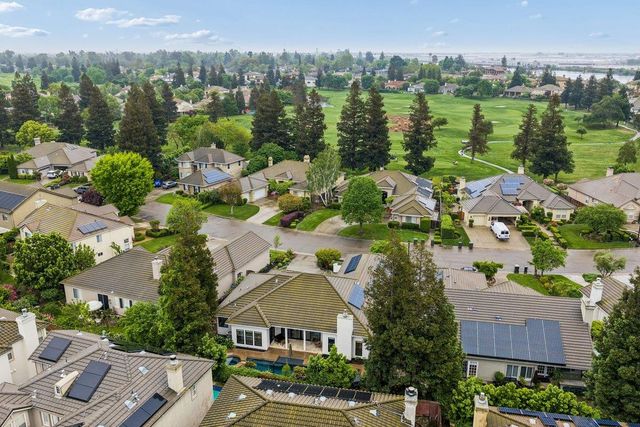 4161 Pebble Beach Dr, Stockton, CA 95219