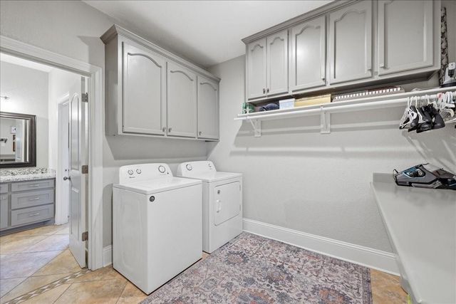 4434 Hillbrook Drive, Orange, TX 77632