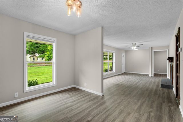 552 Dantzler Circle, Dalton, GA 30721