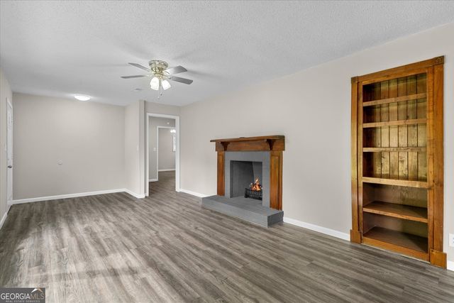 552 Dantzler Circle, Dalton, GA 30721