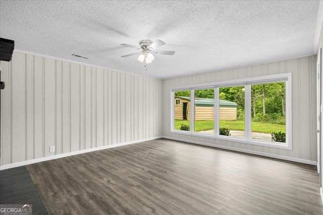 552 Dantzler Circle, Dalton, GA 30721