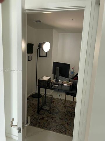 1300 S Miami Avenue 2501, Miami, FL 33130