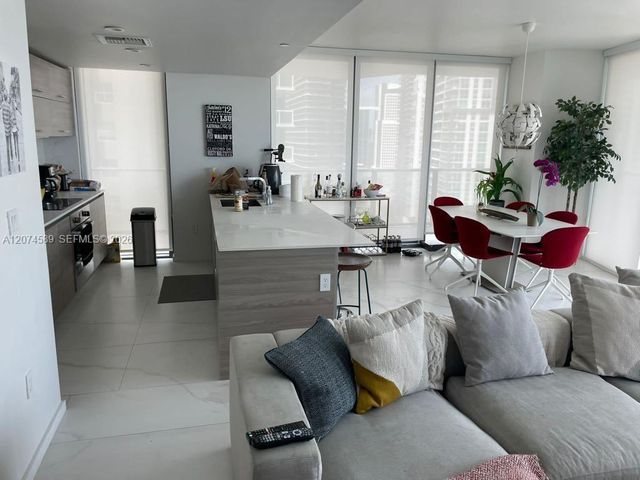 1300 S Miami Avenue 2501, Miami, FL 33130