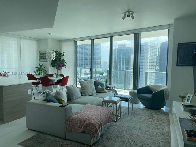 1300 S Miami Avenue 2501, Miami, FL 33130