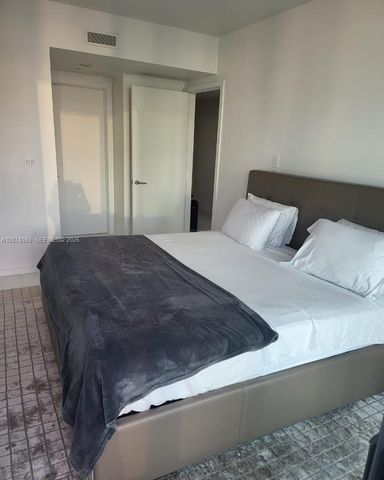 1300 S Miami Avenue 2501, Miami, FL 33130