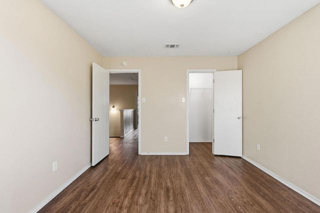 6708 Campina XING, Del Valle, TX 78617