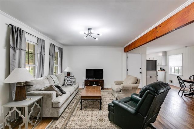 1083 Amelia SW Drive, Marietta, GA 30060