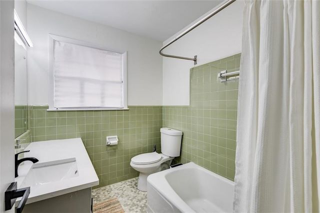 1083 Amelia SW Drive, Marietta, GA 30060
