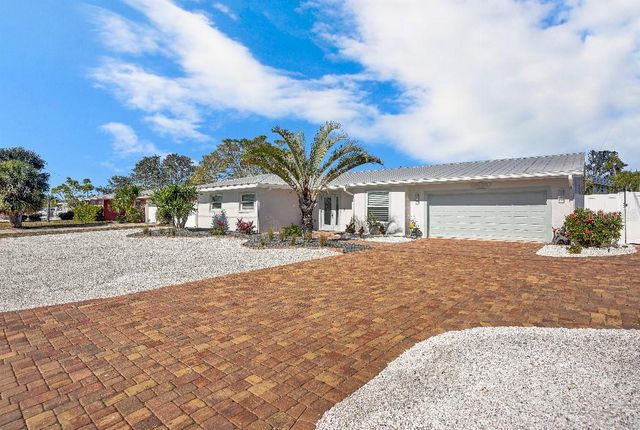 10308 SANDPIPER ROAD W, Bradenton, FL 34209